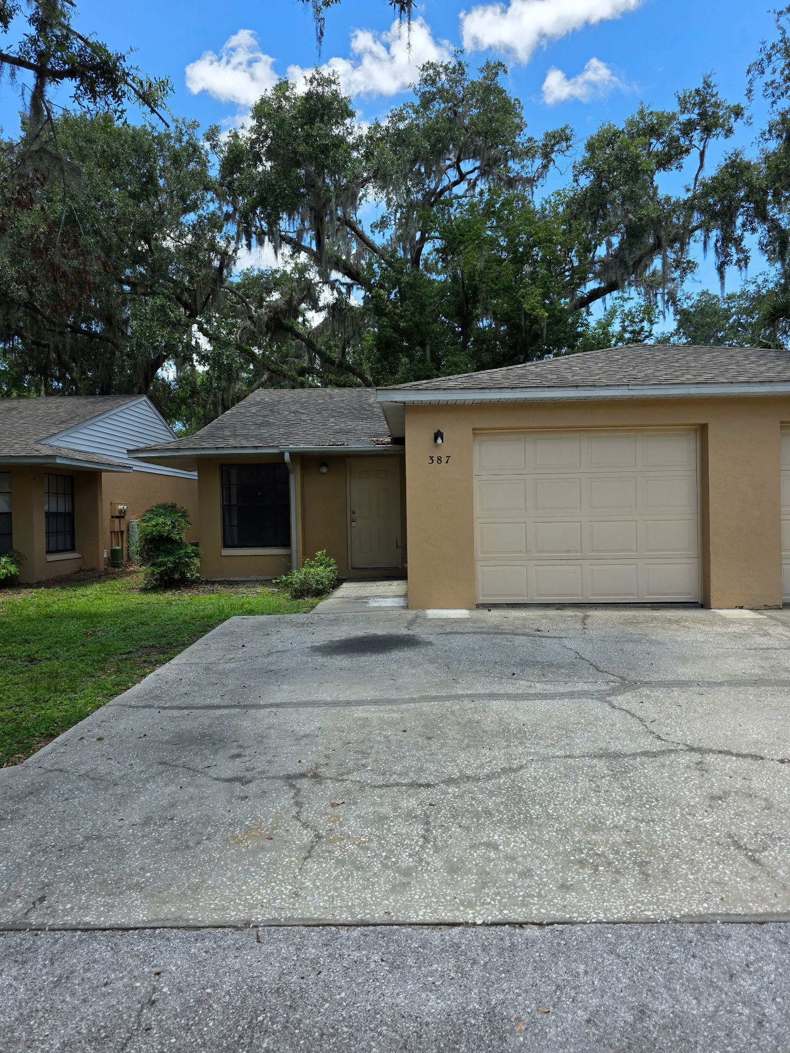 387 Acorn Lane - 1